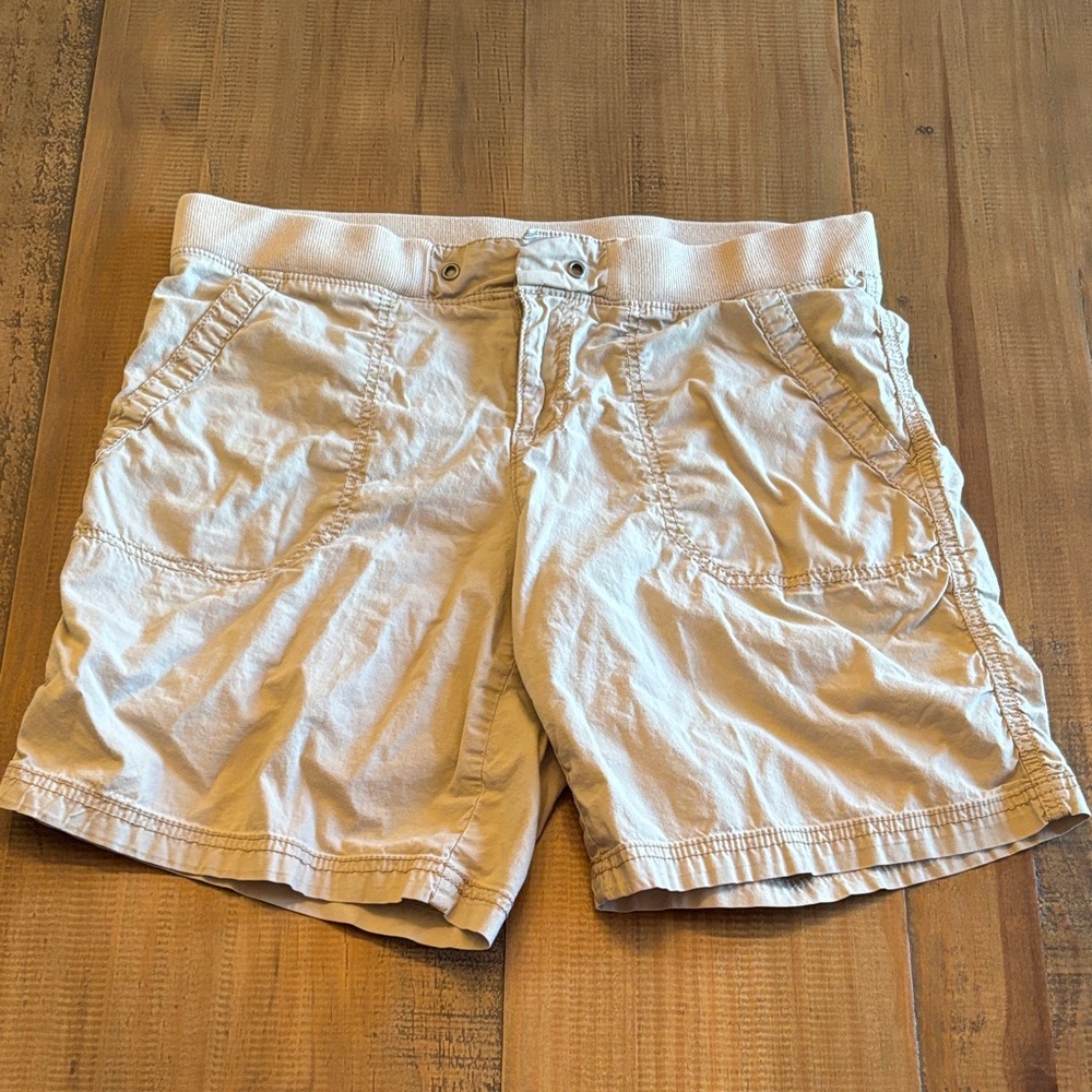 Style & Co. Cream Casual Women's Cotton Shorts size small EUC! (L)